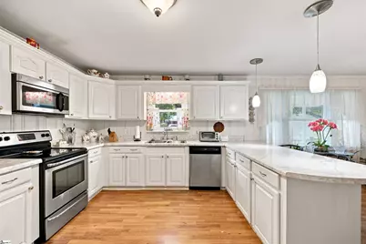 45 Durham Drive, Williamston, SC 29697 - Photo 2