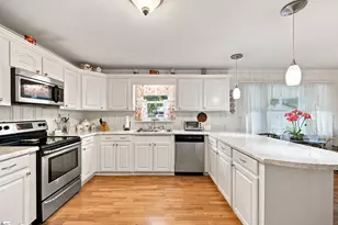 45 Durham Dr, Williamston, SC 29697 - Photo 2
