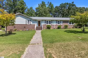 114 Gail Dr, Mauldin, SC 29662 - Photo 1