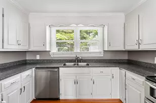 215 Legrand Blvd, Greenville, SC 29607 - Photo 12