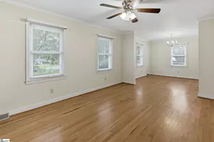106 S Orchard Dr, Taylors, SC 29687 - Photo 10