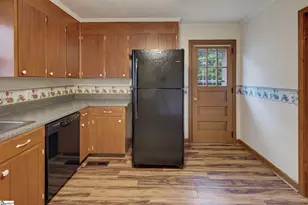 106 S Orchard Dr, Taylors, SC 29687 - Photo 14