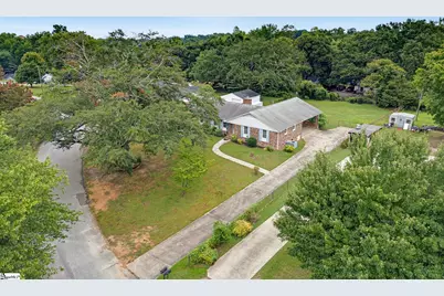 106 S Orchard Drive, Taylors, SC 29687 - Photo 2