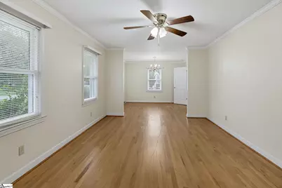 106 S Orchard Drive, Taylors, SC 29687 - Photo 8