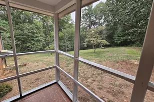 740 Kenmore Dr, Spartanburg, SC 29303 - Photo 16
