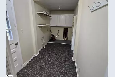 740 Kenmore Drive, Spartanburg, SC 29303 - Photo 18
