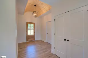 408 Edgewood Dr, Belton, SC 29627 - Photo 4
