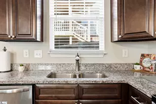 5 Huntress Dr, Greer, SC 29651 - Photo 14
