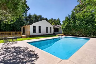 215 Rutledge Lake Rd, Greenville, SC 29617 - Photo 4