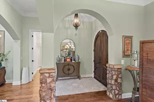 819 E Heathland Dr, Inman, SC 29349 - Photo 2