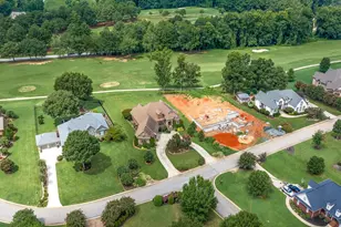 819 E Heathland Dr, Inman, SC 29349 - Photo 44