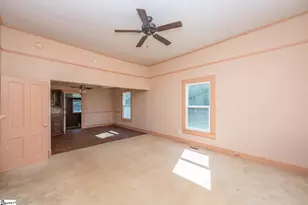 61 Orr St, Greenville, SC 29605 - Photo 10