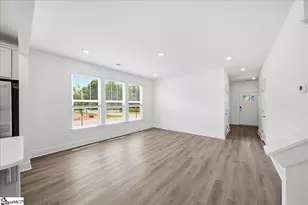 500 Round Rock Wy, Fountain Inn, SC 29644 - Photo 10