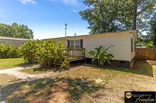 102 Chad Dr, Ninety Six, SC 29666 - Photo 2
