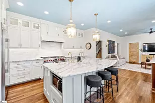 24 Highland Dr, Greenville, SC 29605 - Photo 8