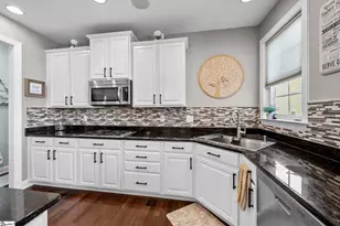 8 Scotts Bluff Dr, Simpsonville, SC 29681 - Photo 20