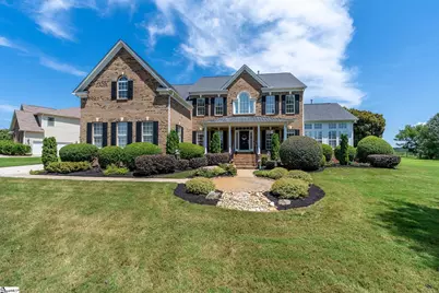 8 Scotts Bluff Drive, Simpsonville, SC 29681 - Photo 1
