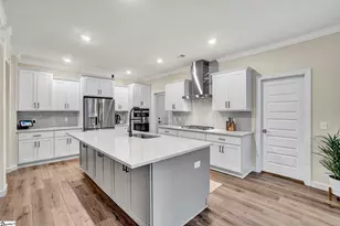 137 Rickys Path, Powdersville, SC 29642 - Photo 4