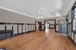118 James St, Greenville, SC 29609 - Photo 2