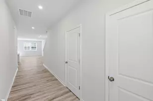 102 Quinn Ln, Fountain Inn, SC 29644 - Photo 6