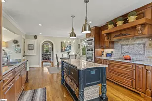 98 Woodvale Ave, Greenville, SC 29605 - Photo 14