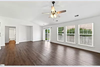 3 Buzzell Court, Simpsonville, SC 29681 - Photo 8