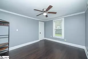105 E Bearden St, Greer, SC 29651 - Photo 16