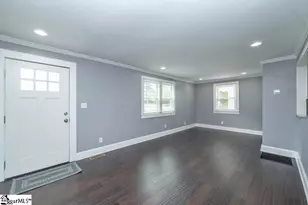 105 E Bearden St, Greer, SC 29651 - Photo 4