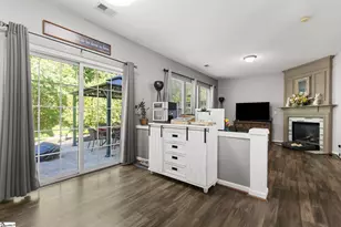 817 Weybourne Dr, Greer, SC 29650 - Photo 14