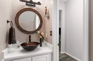 817 Weybourne Dr, Greer, SC 29650 - Photo 20