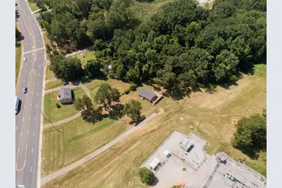 300 Cedar Springs Road, Spartanburg, SC 29302 - Photo 38