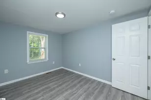 300 Cedar Springs Rd, Spartanburg, SC 29302 - Photo 26