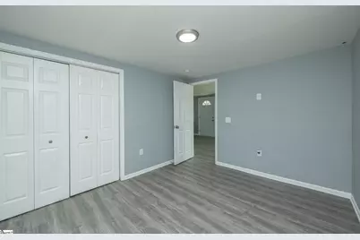 300 Cedar Springs Road, Spartanburg, SC 29302 - Photo 22