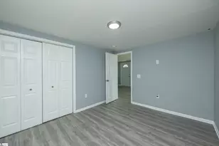 300 Cedar Springs Rd, Spartanburg, SC 29302 - Photo 22