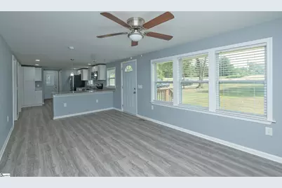 300 Cedar Springs Road, Spartanburg, SC 29302 - Photo 6