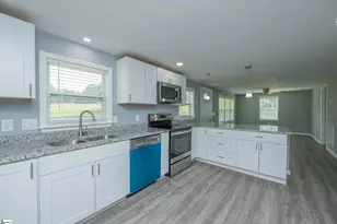 300 Cedar Springs Rd, Spartanburg, SC 29302 - Photo 12