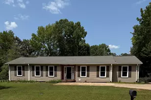 210 Tanner Rd, Taylors, SC 29687 - Photo 1