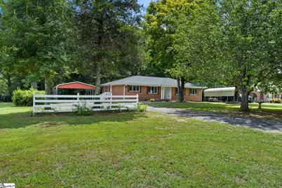 227 Belton Drive, Williamston, SC 29697 - Photo 2