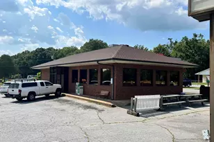 604 W Greenwood St, Abbeville, SC 29620 - Photo 2