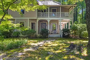 520 Esseola St, Saluda, NC 28773 - Photo 2