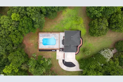 453 Circle Road, Greer, SC 29651 - Photo 2