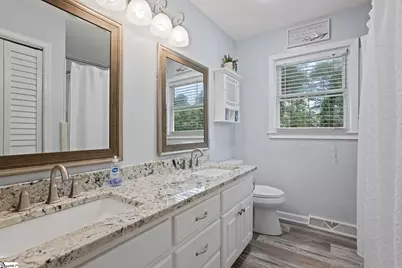 15 Morningdale Drive, Travelers Rest, SC 29690 - Photo 8