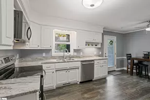 15 Morningdale Dr, Travelers Rest, SC 29690 - Photo 12