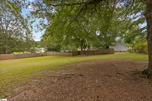 15 Morningdale Dr, Travelers Rest, SC 29690 - Photo 32