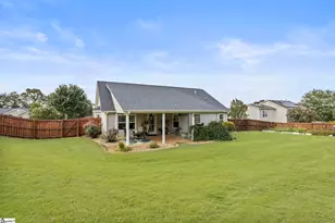 52 Sacha Ln, Travelers Rest, SC 29690 - Photo 4