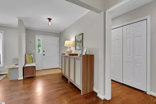 206 Bloomfield Ln, Greer, SC 29650 - Photo 2