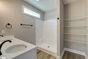 366 E Boundary Dr, Spartanburg, SC 29303 - Photo 22