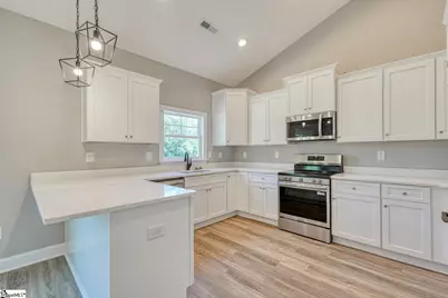 366 E Boundary Drive, Spartanburg, SC 29303 - Photo 12