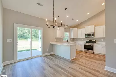 366 E Boundary Drive, Spartanburg, SC 29303 - Photo 8
