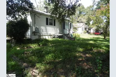 209 Flora Avenue, Greenville, SC 29611 - Photo 2